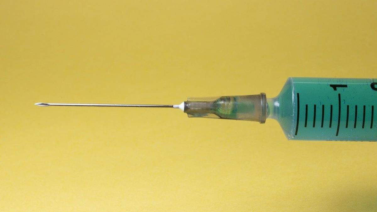 Сколько длится иммунитет от коронавируса после вакцинации препаратом Moderna Сколько длится иммунитет от коронавируса после вакцинации препаратом Moderna