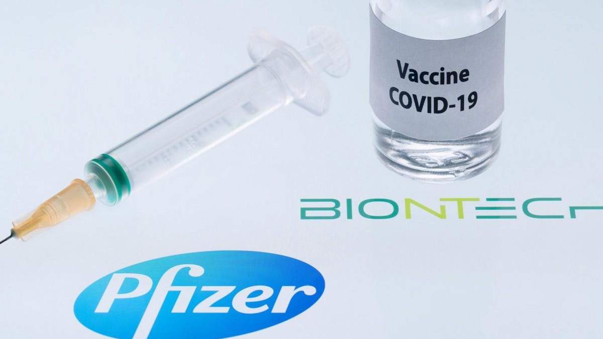 Випробування вакцини Pfizer: подробиці і побічні ефекти Випробування вакцини Pfizer: подробиці і побічні ефекти