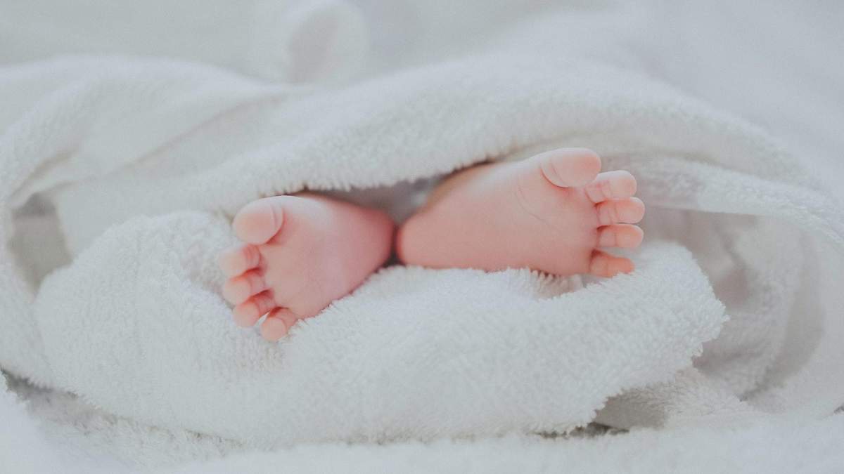 У Львові новонародженій дівчинці видалили півторакілограмову пухлину У Львові новонародженій дівчинці видалили півторакілограмову пухлину