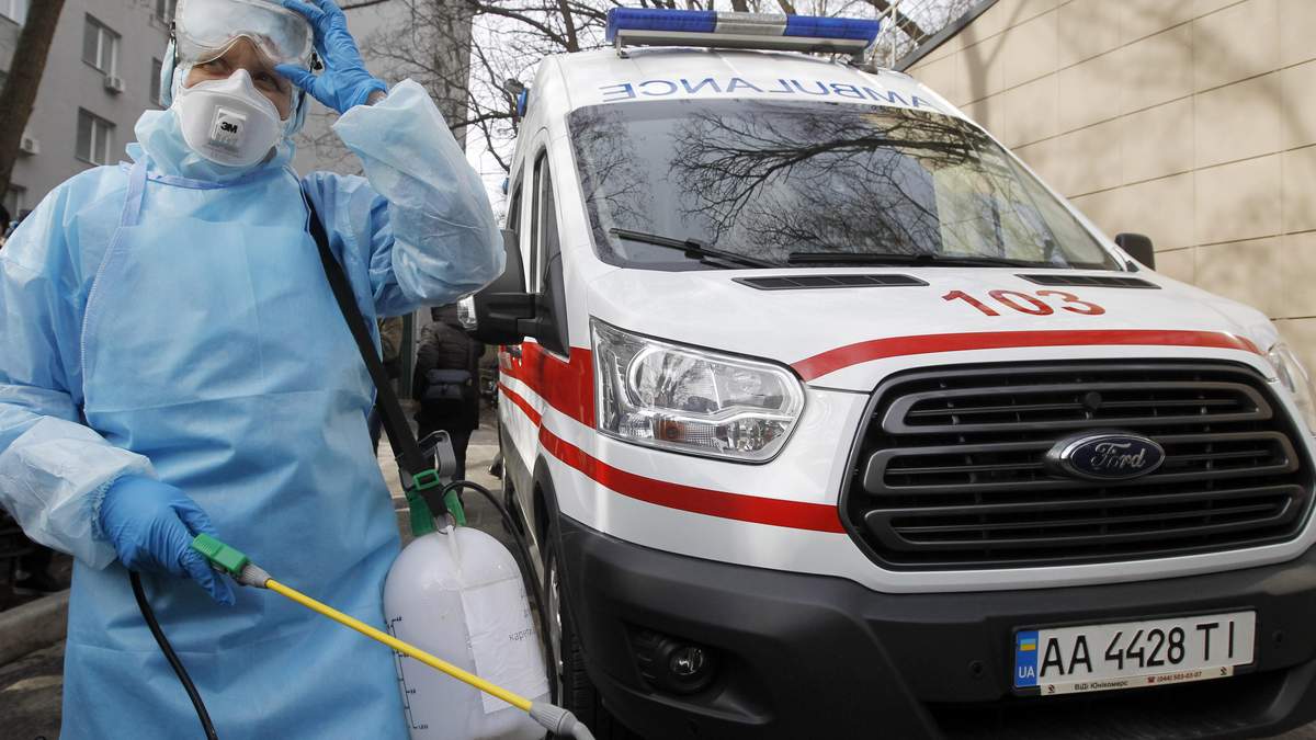 У Києві подачею кисню вже обладнали понад 3100 ліжок У Києві подачею кисню вже обладнали понад 3100 ліжок