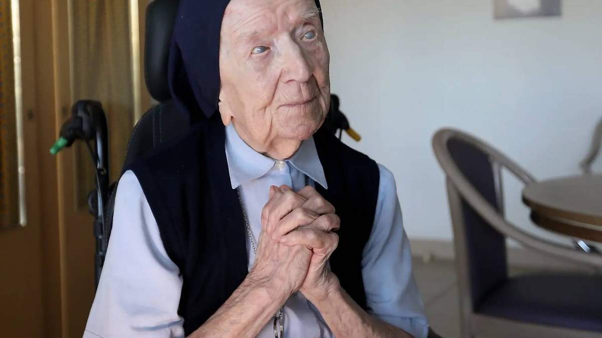116-летняя женщина переболела без симптомов 116-летняя женщина переболела без симптомов