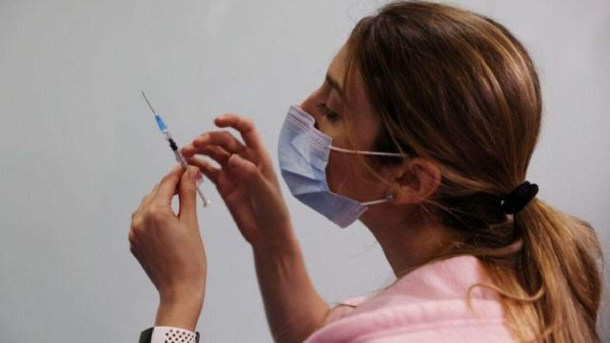 Коли в Україні стартує вакцинація Коли в Україні стартує вакцинація