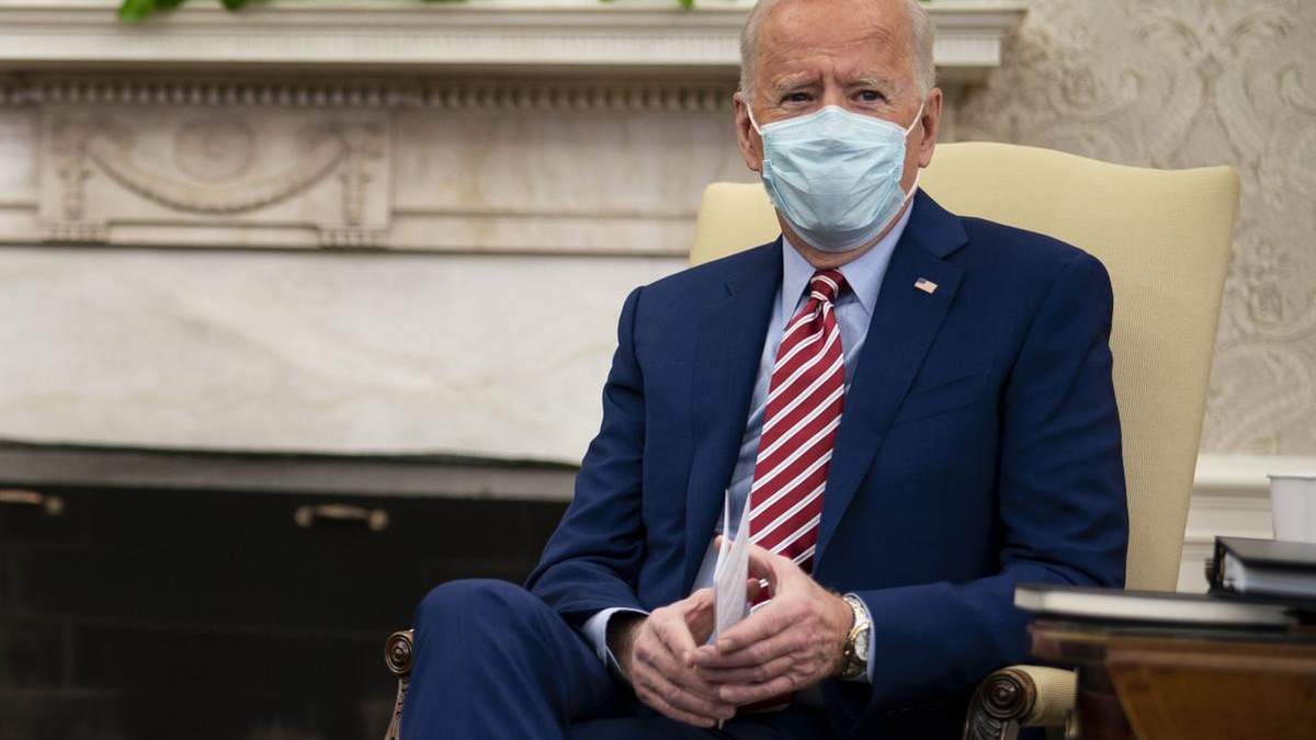 Байден заявив про логістичні проблеми з вакцинами у США Байден заявив про логістичні проблеми з вакцинами у США