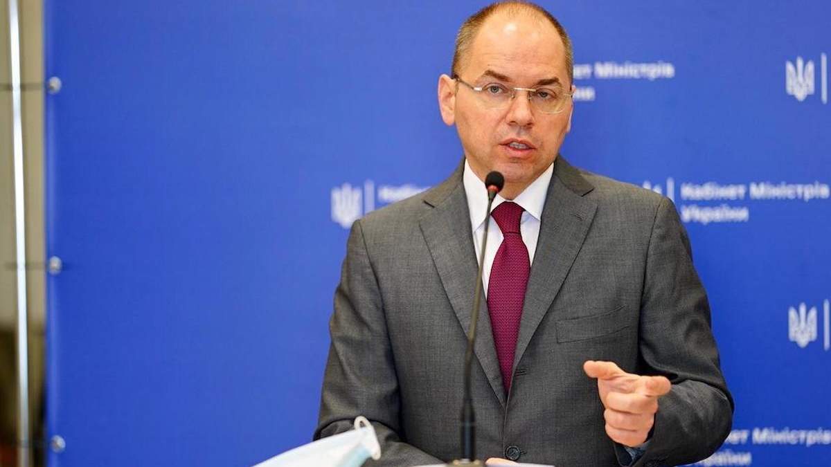 Вакцинація в Україні: побічні реакції зафіксували у 0,5% випадків Вакцинація в Україні: побічні реакції зафіксували у 0,5% випадків