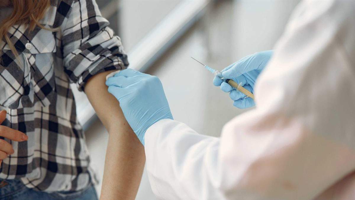 Бутан перебуває на 2 місці за кількістю вакцинованих Бутан перебуває на 2 місці за кількістю вакцинованих
