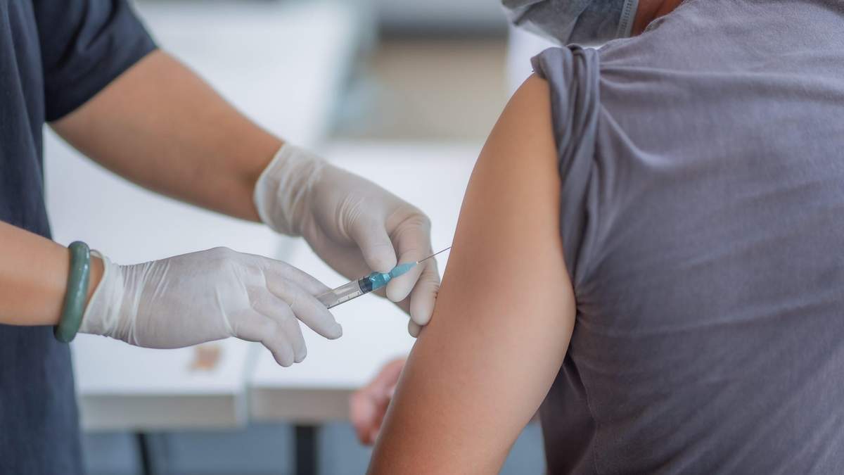У МОЗ назвали умову, за якої вакциновані в Україні матимуть преференції - Новини Здоров’я