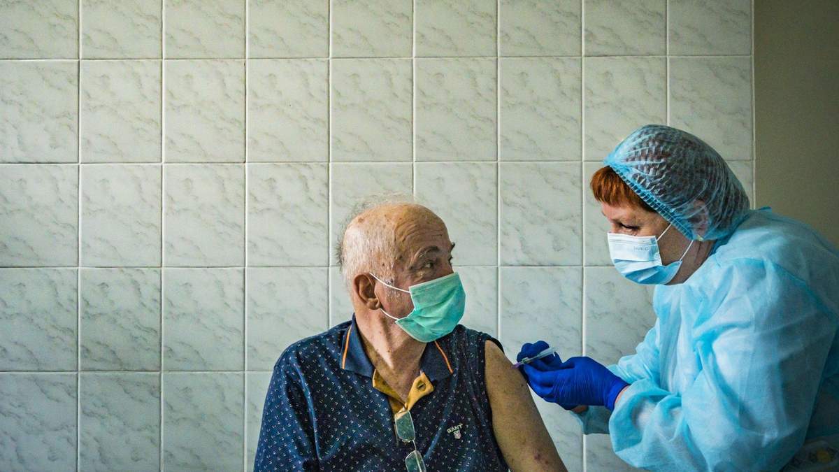 У Вінниці за вакцинацію проти COVID-19 розігрують автомобіль - Новини Здоров’я