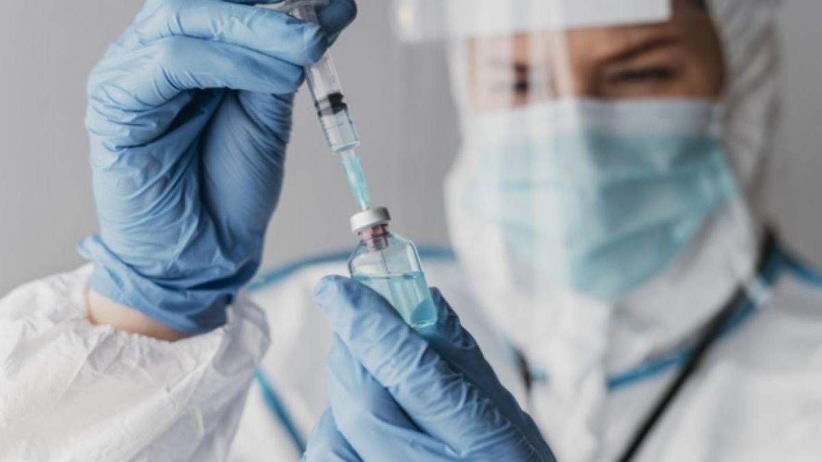 Обов'язкова вакцинація вчителів: довідку про протипоказання видаватимуть сімейні - Новини Здоров’я Обов'язкова вакцинація вчителів: довідку про протипоказання видаватимуть сімейні - Новини Здоров’я