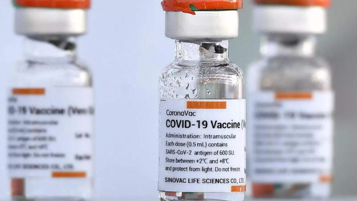 Поки не для виїзду за кордон: хто матиме право на бустерну дозу COVID-вакцини - Новини Здоров’я
