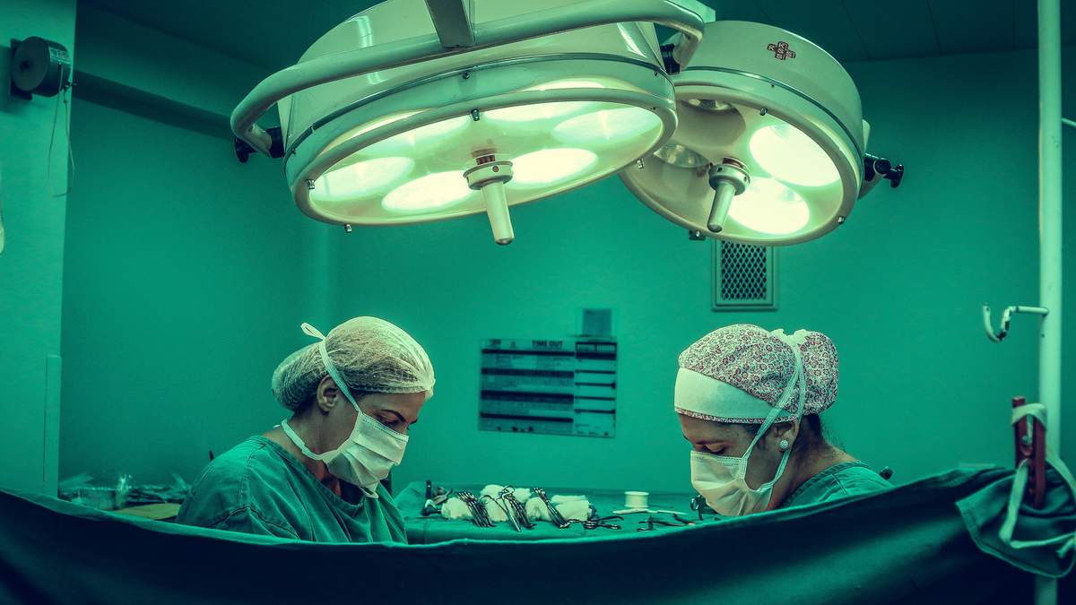 Забыли вытащить катетер: во Франковске женщина нашла "сюрприз" через полтора года после операции