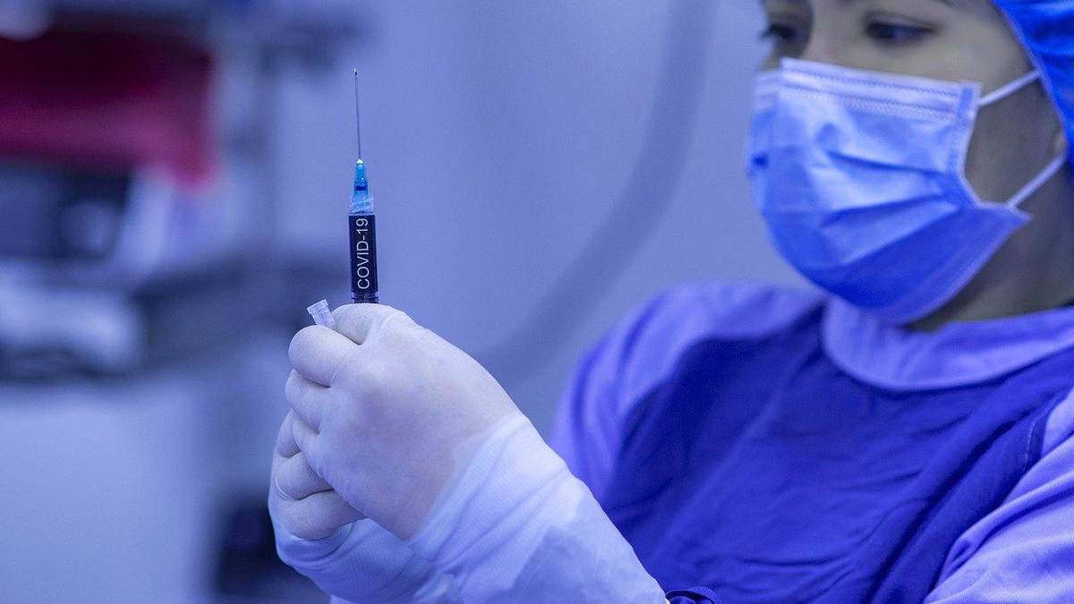 Covid-паспорта во Франции не будут действительными без третьей дозы вакцины - Новости Здоровье