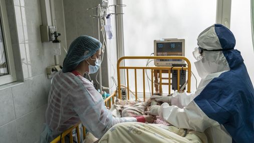 Коронавірус в Україні: 11 035 нових хворих, з них 484 дитини та 388 медиків