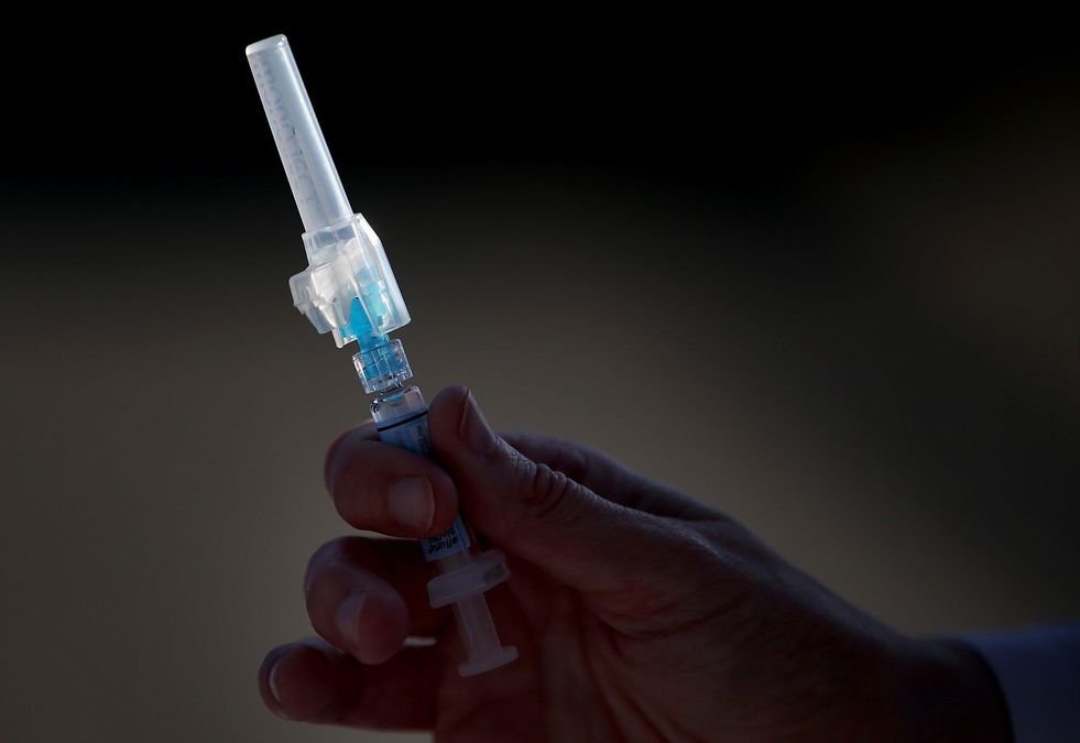Мы не будем блокировать платную вакцинацию против COVID-19, – Зеленский Мы не будем блокировать платную вакцинацию против COVID-19, – Зеленский