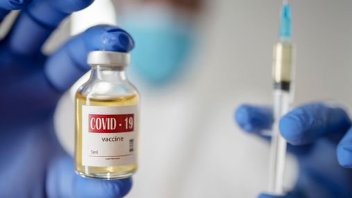 Более 500 мобильных бригад: Шмыгаль рассказал детали вакцинации против коронавируса