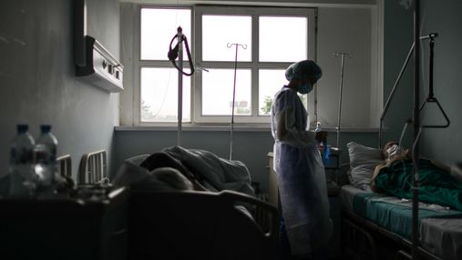 За добу в Україні виявили понад тисячу хворих на COVID-19