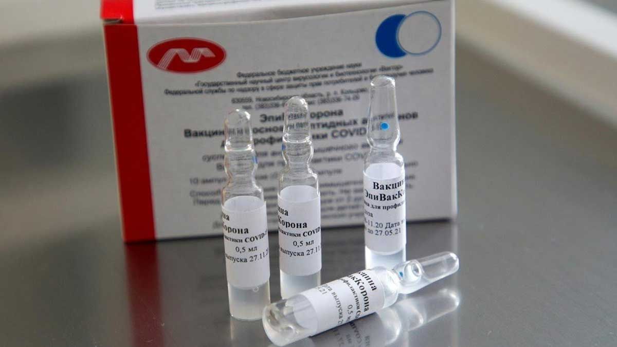 Росіянам порадили не займатись сексом після вакцинації проти коронавірусу 