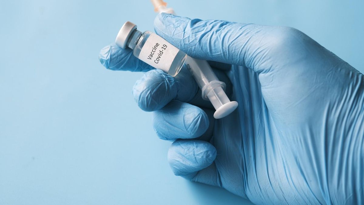 Вакциновані люди менше часу переносять коронавірус, якщо захворіють - Новини Здоров’я