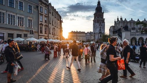 Польща посилила умови в'їзду для українців: що зміниться