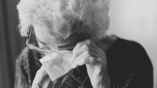 Распространенная операция на глазах уменьшает риск деменции у пожилых людей