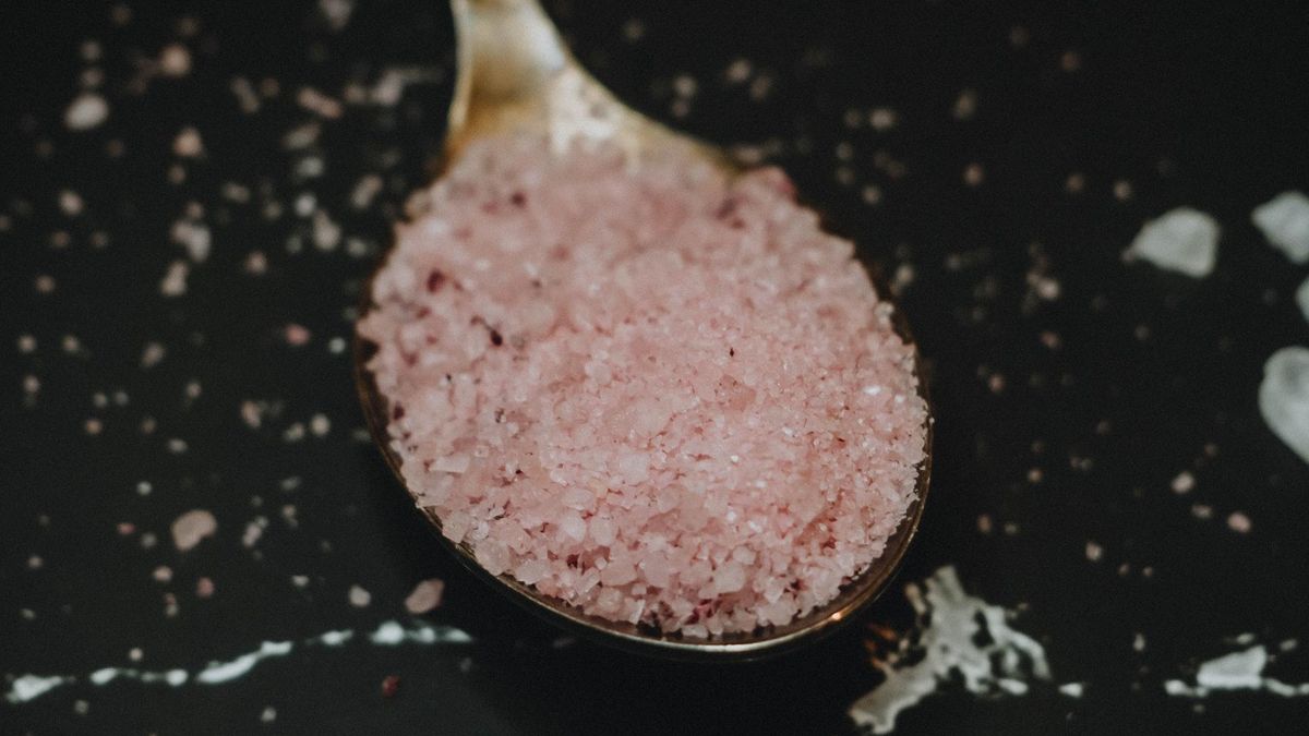 Чи справді рожева сіль корисніша за звичайну - Новини Здоров’я