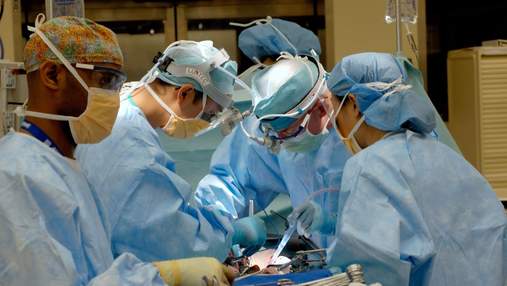 Хирург выжигал свои инициалы на печени пациентов во время трансплантации